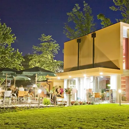 Garni Siesta 2* ノヴァ・ゴリツァ