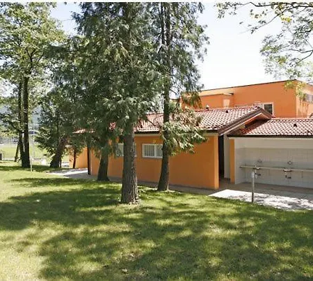 Garni Siesta 2* ノヴァ・ゴリツァ