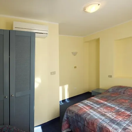 Garni Siesta 2* ノヴァ・ゴリツァ