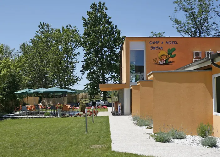 Hotel Garni Siesta 2*